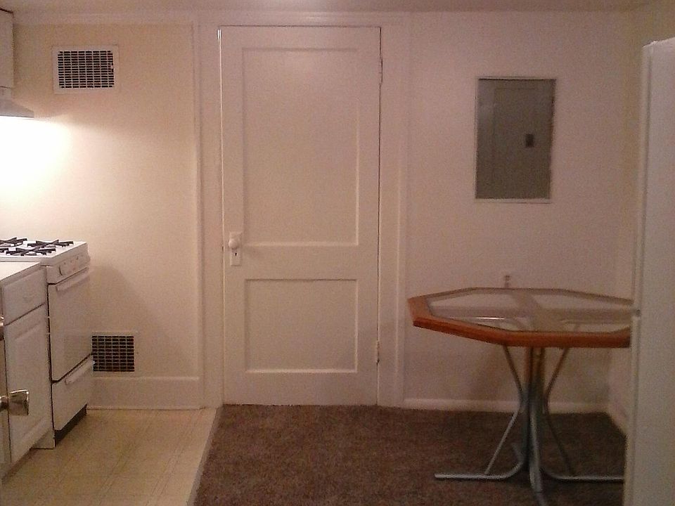 1st image of 585 Brockway Ave #585