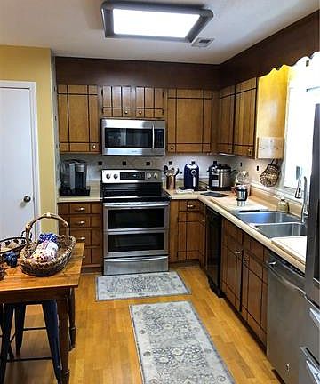 5th image of 1624 Quail Hollow Ct