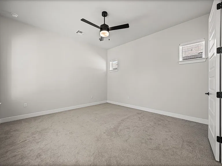 5806 Rangeland Rd — Photo 20