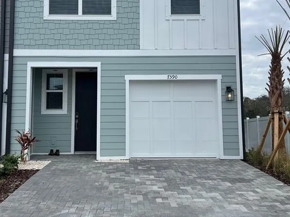 7590 Deer Valley Cir, Tampa, FL 33635