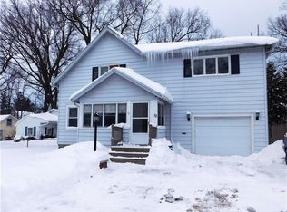 12 McEwen Rd, Rochester, NY 14616