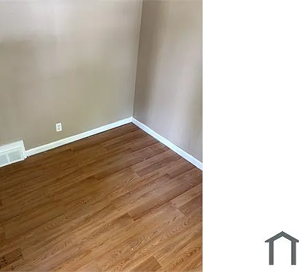 111 Independence St — Photo 8