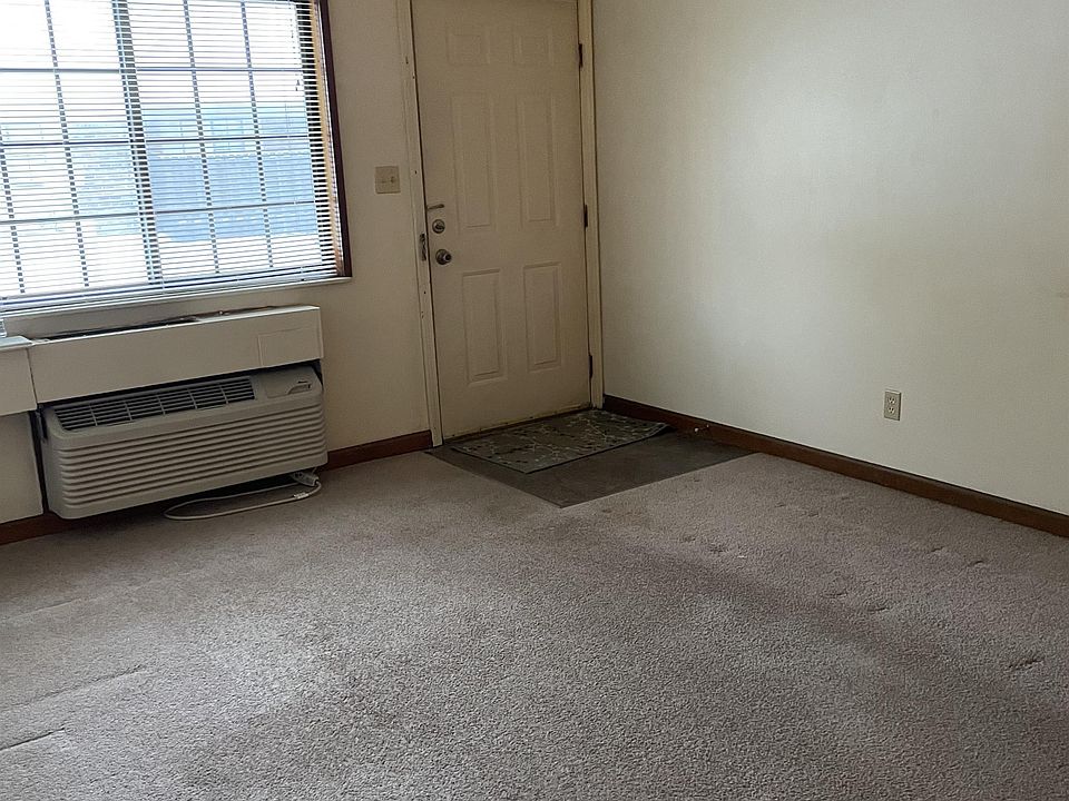 1st image of 778 Loews Blvd #B