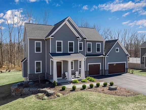 2nd image of 56 Copper Beech Run