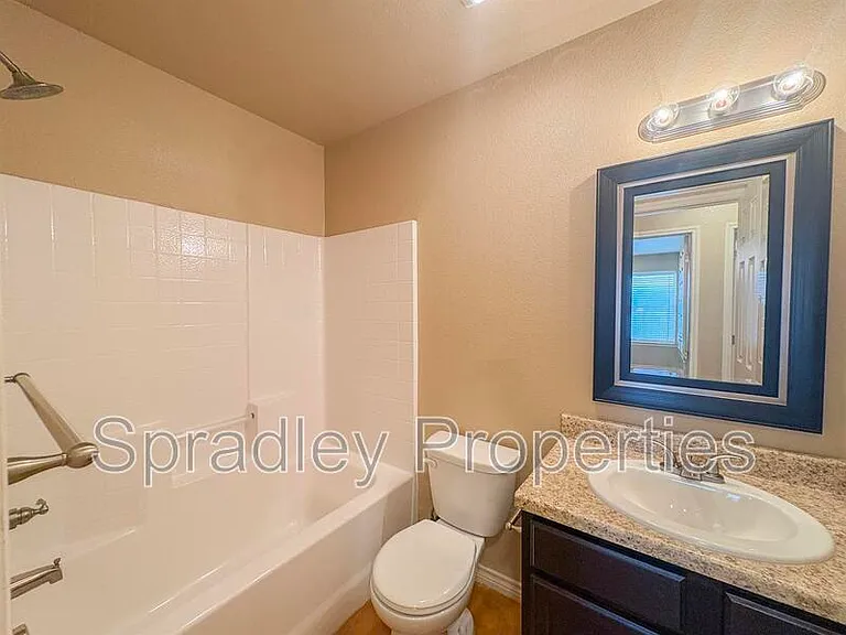 1574 Brady Way — Photo 8