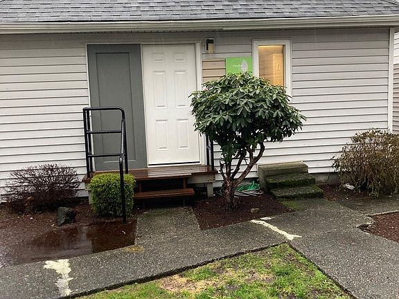 2nd image of 12712 C St S #O