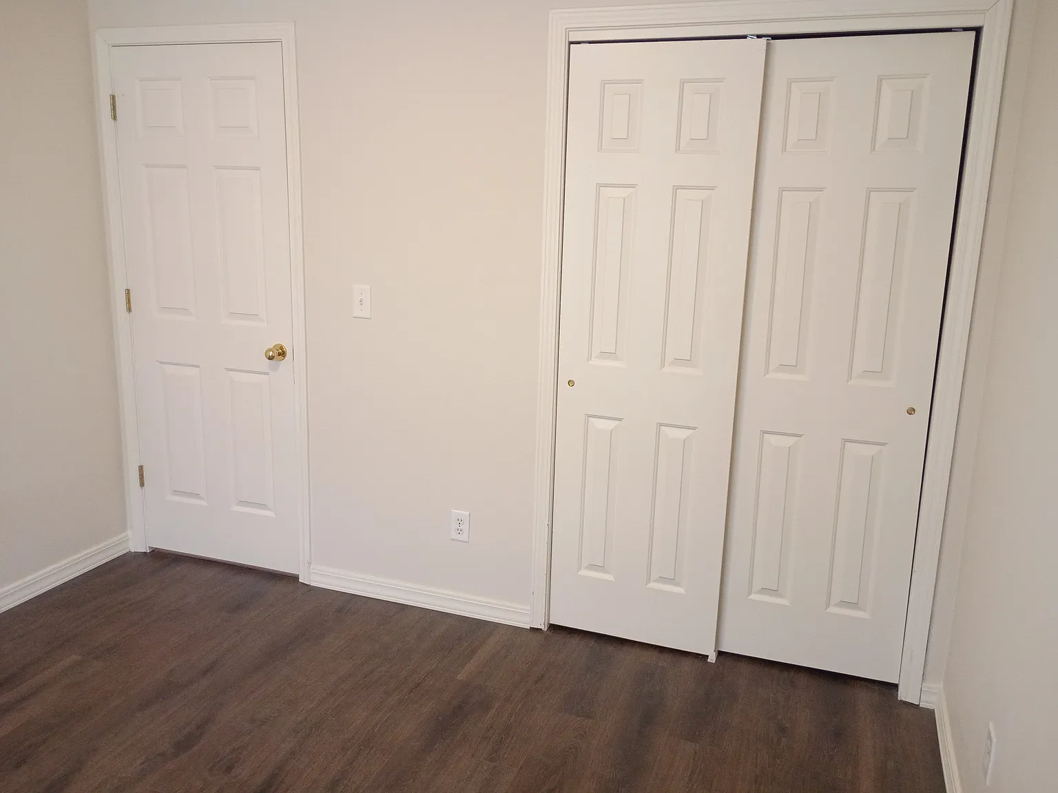 3 bed, 1200 sqft, $3,475 — Photo 4
