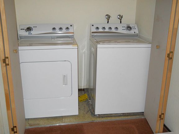 washer & dryer