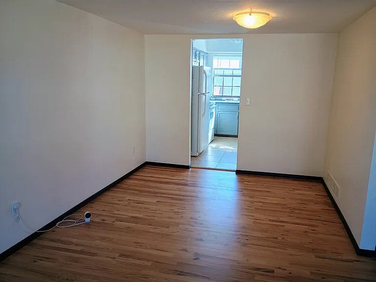 10360 E Jewell Ave — Photo 6