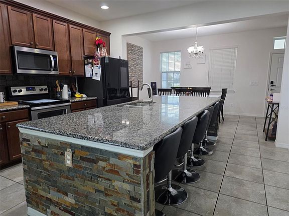 5th image of 12749 GARRIDAN AVENUE