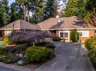 5360 Golden Eagle Ln, Blaine, WA 98230