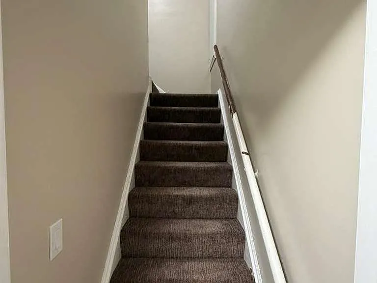 6835 Rosemont Ave — Photo 12