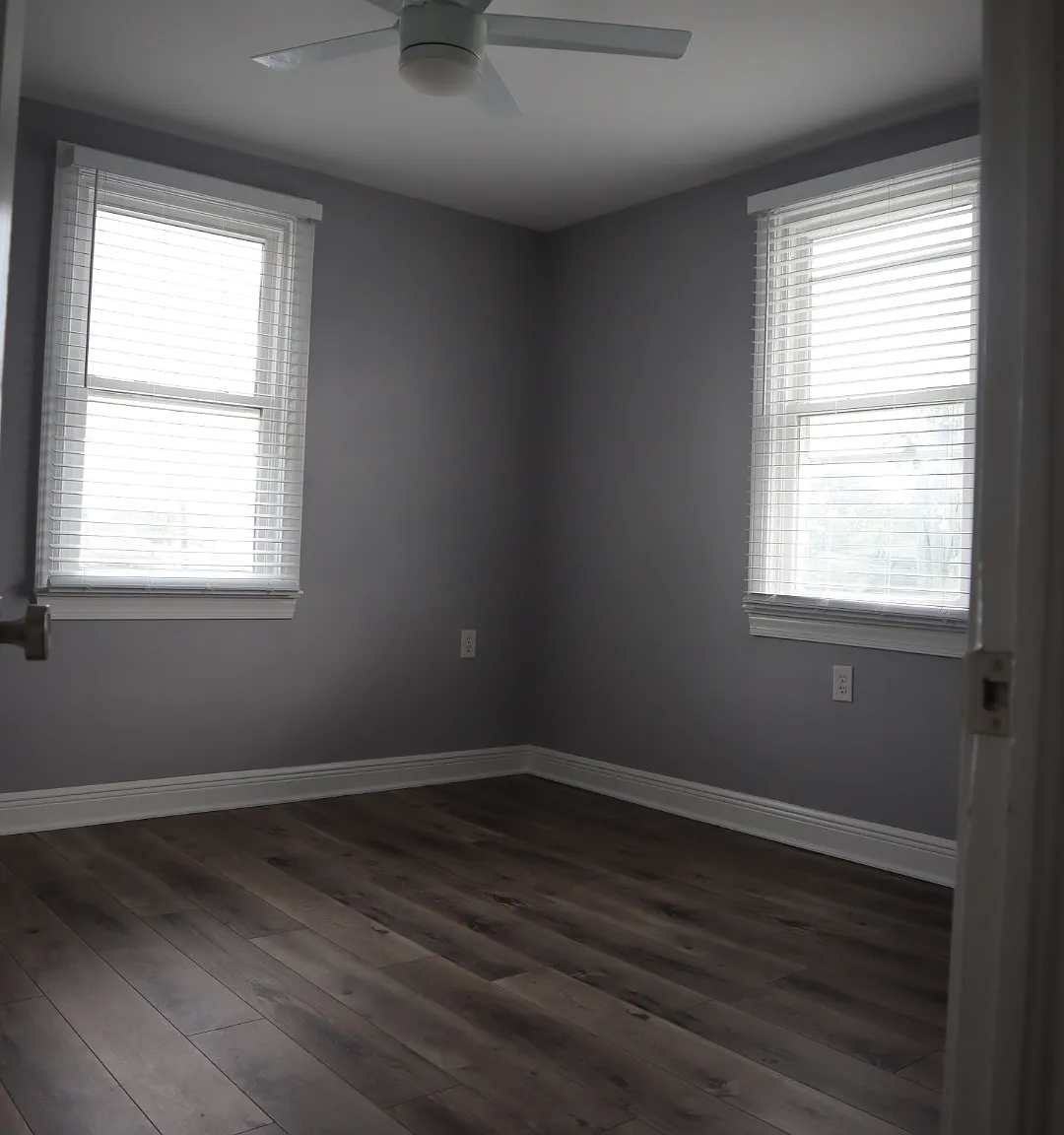 3 bed, 958 sqft, $1,800 — Photo 3