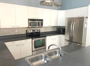1548 NW 159th Ave, Pembroke Pines, FL 33028