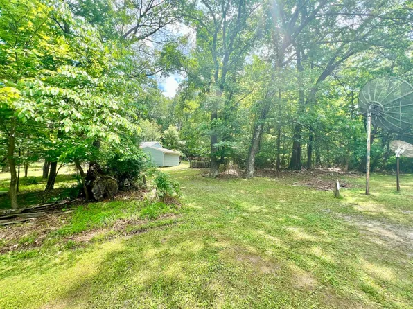 66 Devonshire Rd, Hedgesville, WV 25427