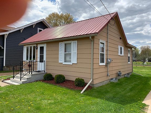 3rd image of 124 Superior St #S