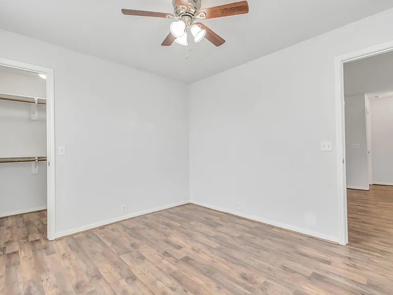 19762 Twin Canyon Ct — Photo 18