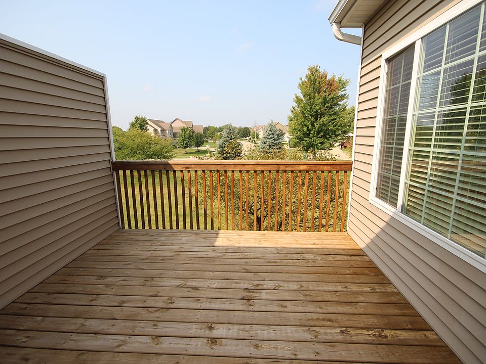 1st image of 4006 NE Tulip Ln