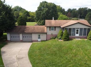 1431 May Rd, Mogadore, OH 44260