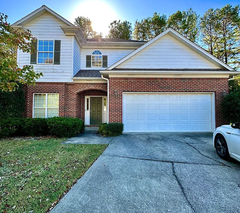 1815 Charleston Cir