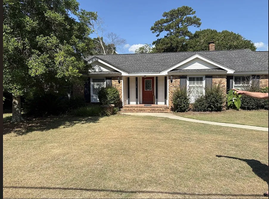 1126 Garland Rd