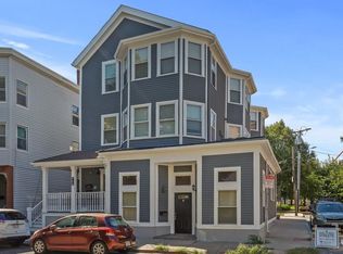 222 Pearl St APT 1, Somerville, MA 02145
