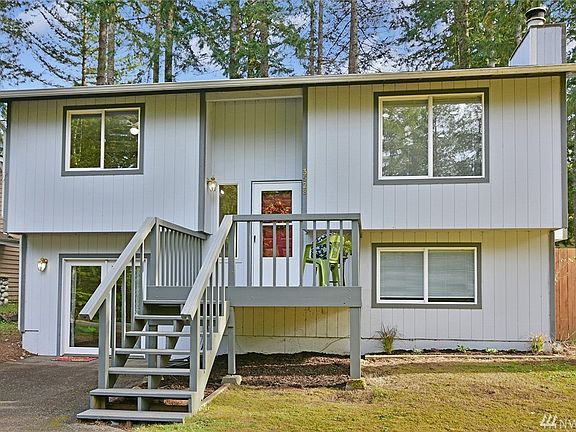 2nd image of 3528 Longhorn Dr NW