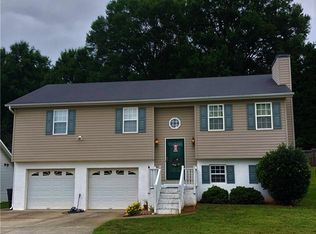 1859 Camden Forest Dr, Winston Salem, NC 27127