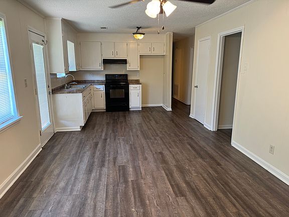 2nd image of 2751 Deer Haven Dr