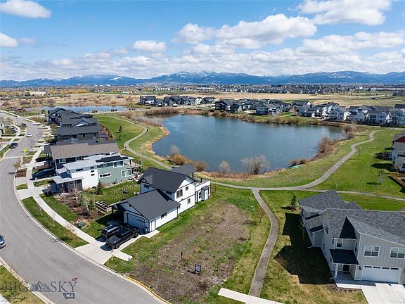 2nd image of 5594 Westmorland Dr