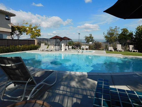4th image of 10868 Ivy Hill Dr Unit 3