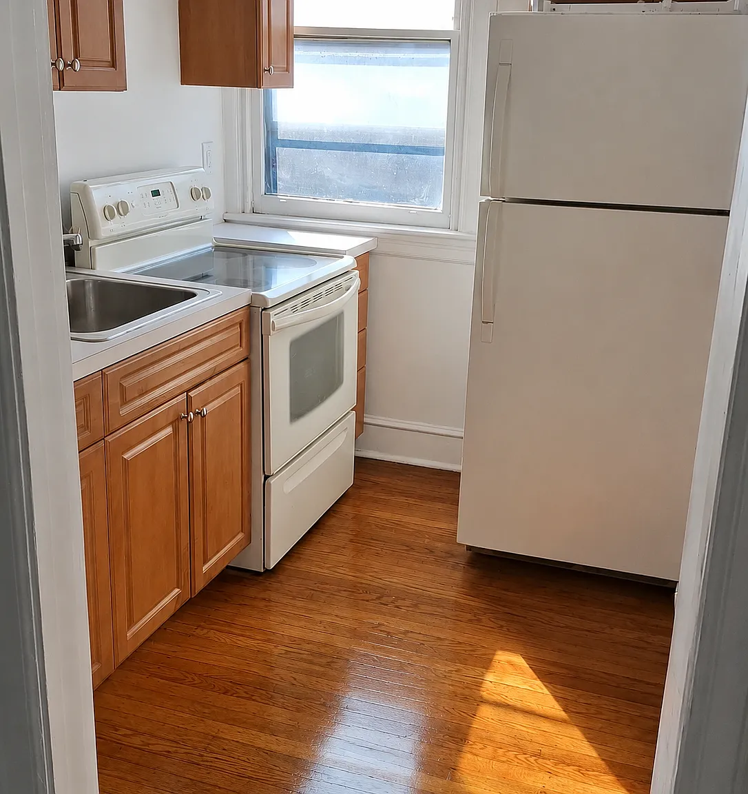 1 bed, $1,390 — Photo 1