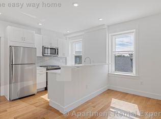 389 Columbia St #2, Cambridge, MA 02141