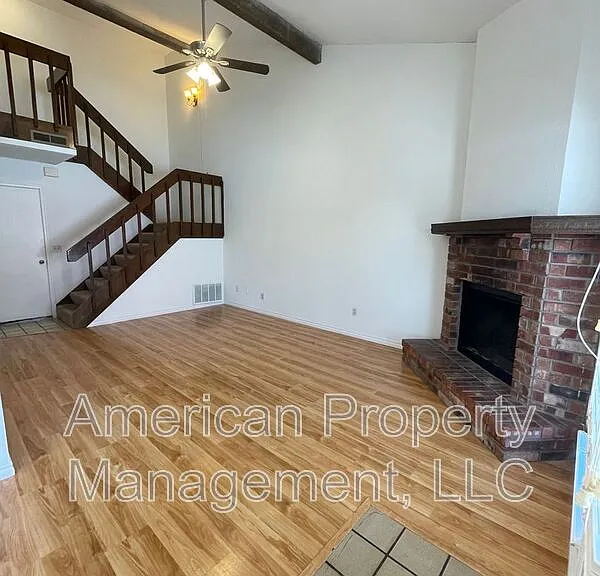 6185 S Zunis Ave — Photo 4