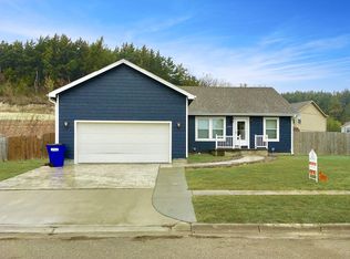 2002 Custer Rd, Junction City, KS 66441