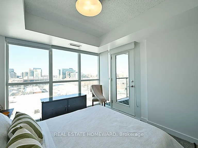 125 Western Battery Rd #913 — Photo 6