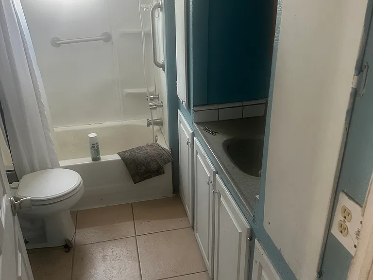 1120 S State St #27 — Photo 6