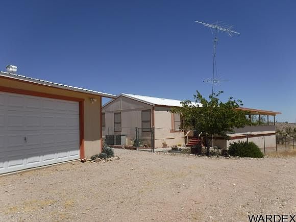 1st image of 1486 W Cathedral Dr