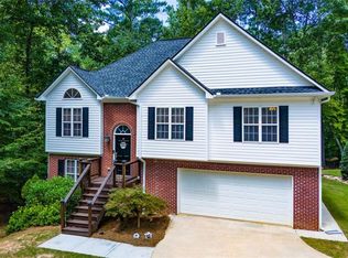 5235 Hilltop Dr, Villa Rica, GA 30180