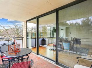 5225 Pooks Hill Rd APT 428S, Bethesda, MD 20814