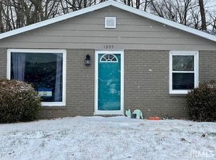 1305 S Colony Dr, Yorktown, IN 47396