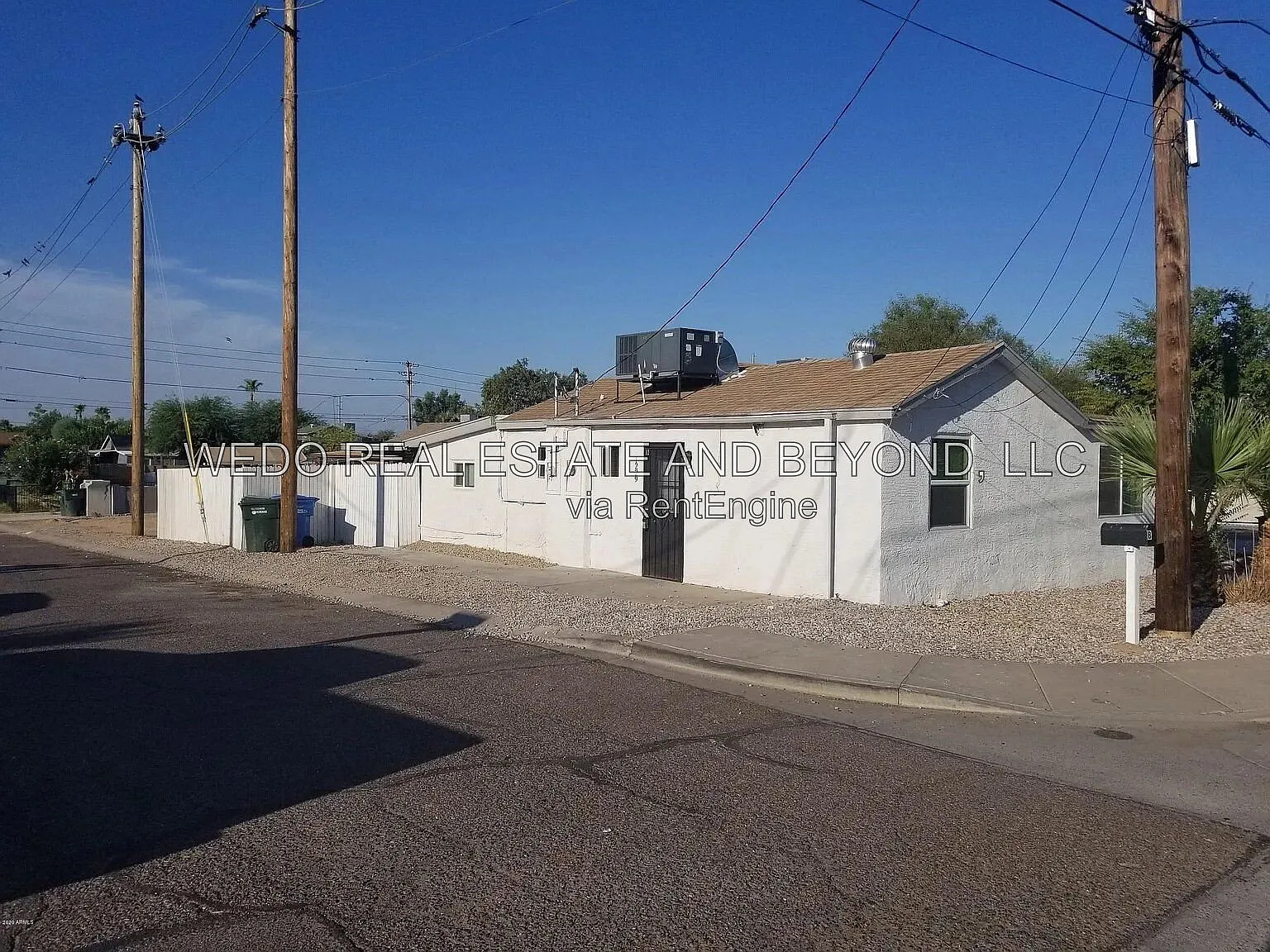 3 bed, 1.0 bath, 1100 sqft, $1,450 — Photo 3