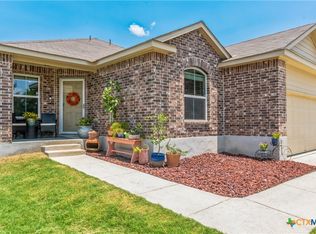 1564 Gateshead Dr, Seguin, TX 78155