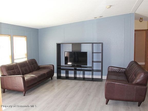 5th image of 13201 Crowell Rd