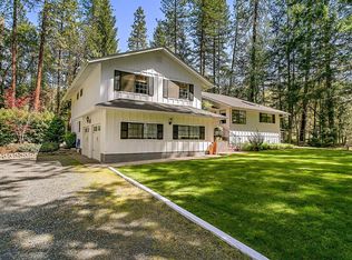 160 Hidden Valley Ln, Rogue River, OR 97537
