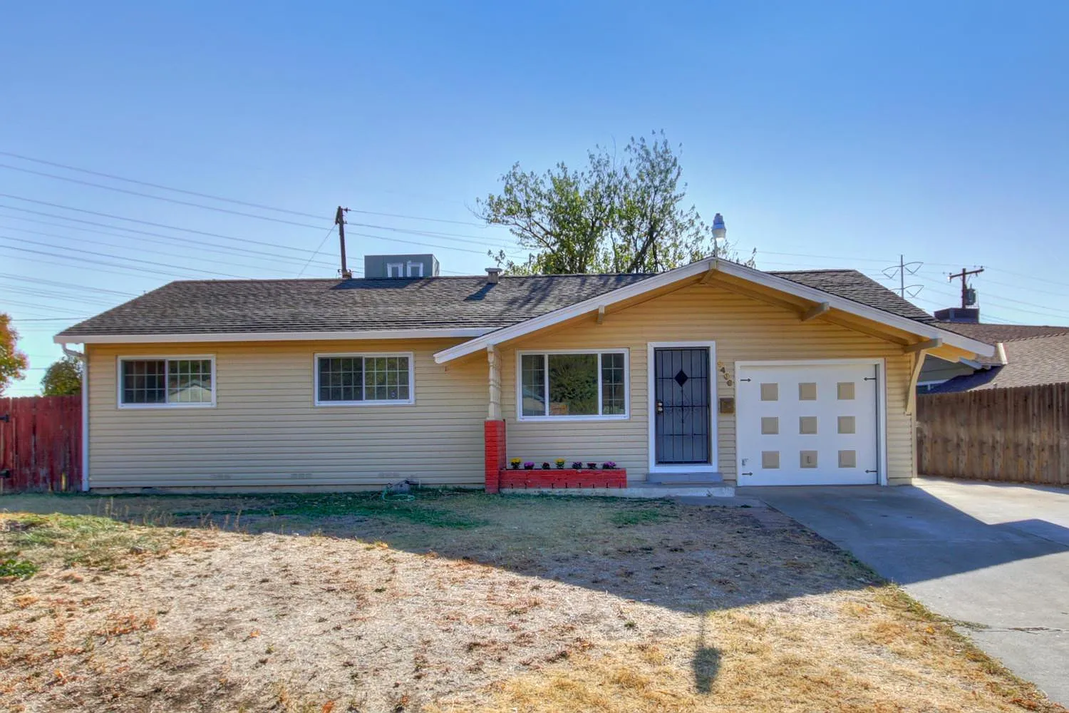 5406 48th Ave photo 1