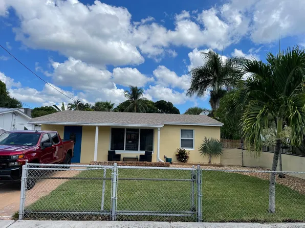 935 Bignonia Rd, West Palm Beach, FL 33405