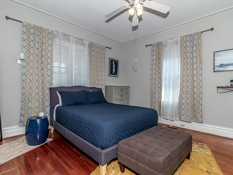 1117 Cobb St — Photo 14
