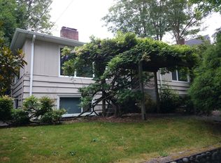 5744 Keystone Pl N, Seattle, WA 98103