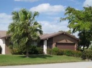 9615 NW 75th St, Tamarac, FL 33321